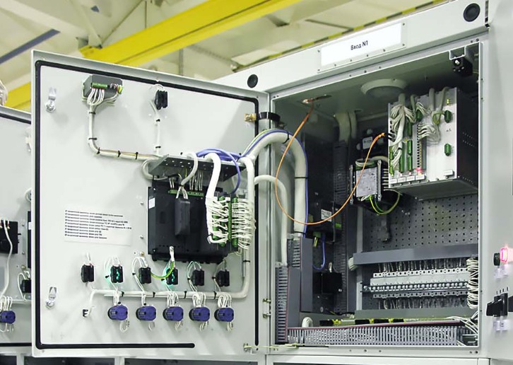 Low and high voltage switchboard handbook